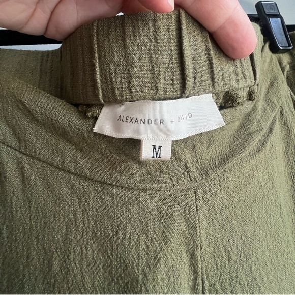 Army green culottes, super comfy for a day of running errands! - Picture 2 of 6